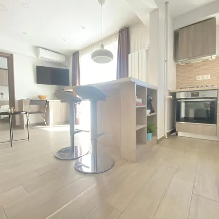 Avalon Apartamento *