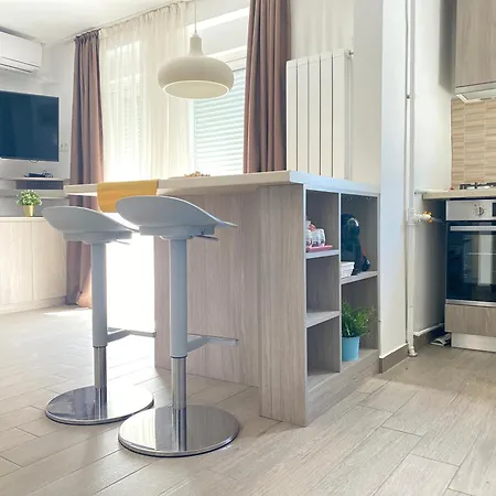 Avalon Apartment